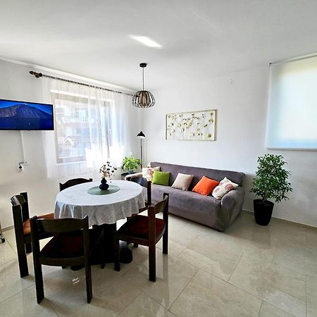 Apartments With A Parking Space Malinska Luaran gambar